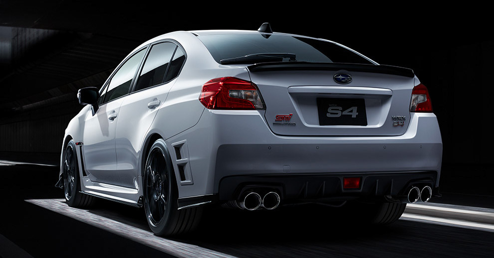 سوبارو STI اسپرت